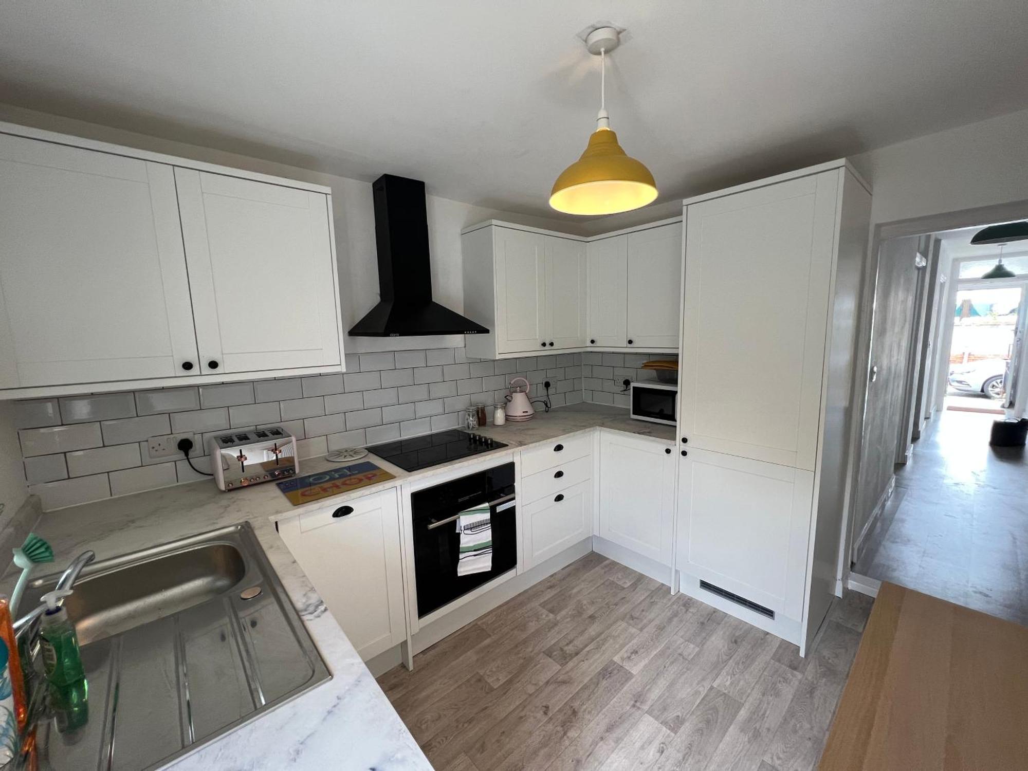 Littlehampton House - 4 Bedroom House Sleeps 8 Eksteriør billede
